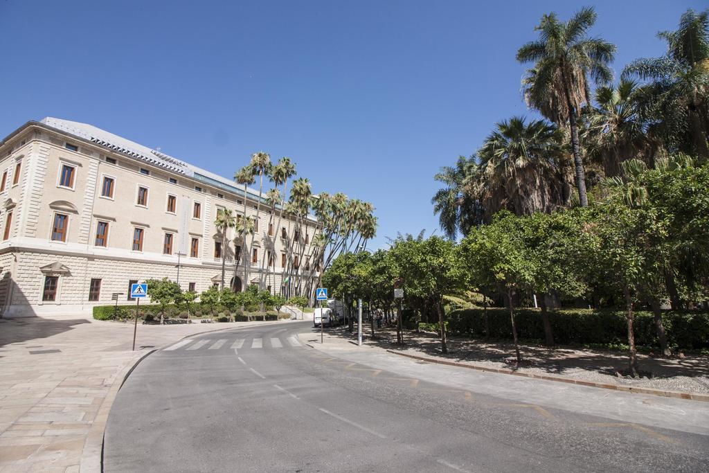 Cortina Apartments ! مالقة المظهر الخارجي الصورة